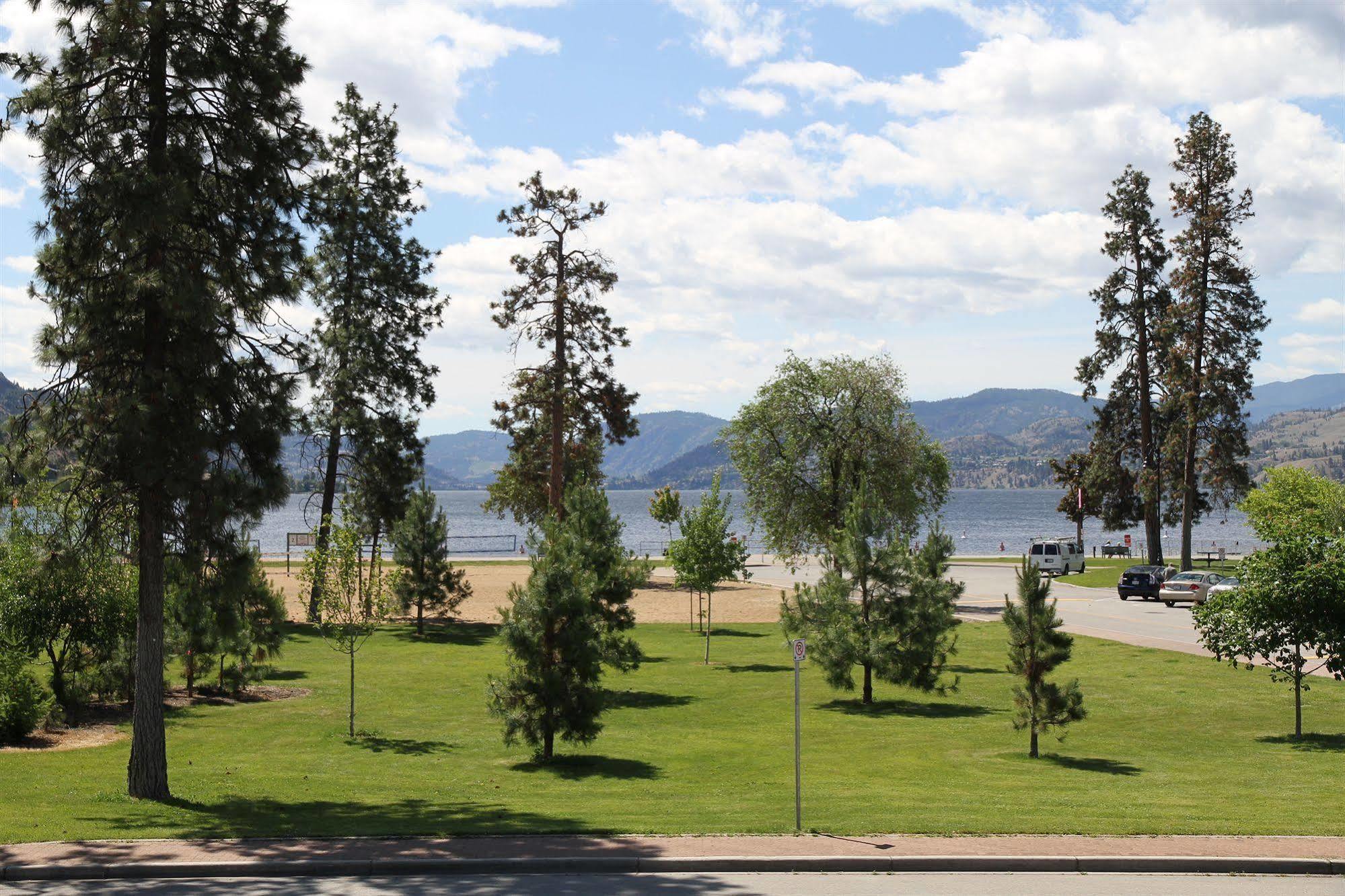 Waterfront Inn Penticton Luaran gambar
